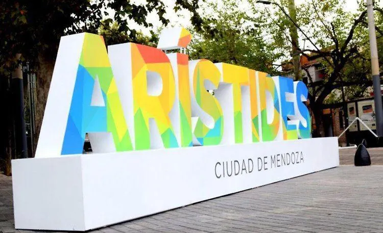 Apartamento Aristides Villanueva Mendoza